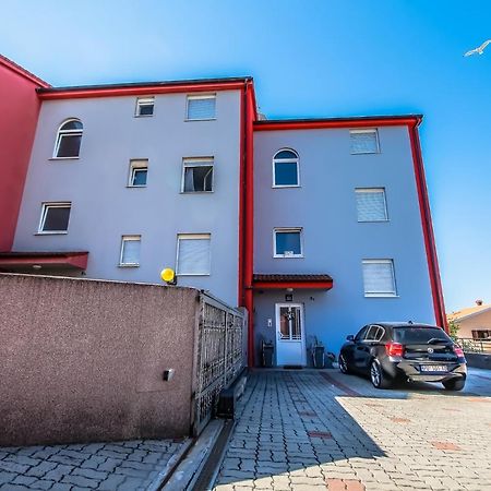 Apartments Saric Pula Extérieur photo