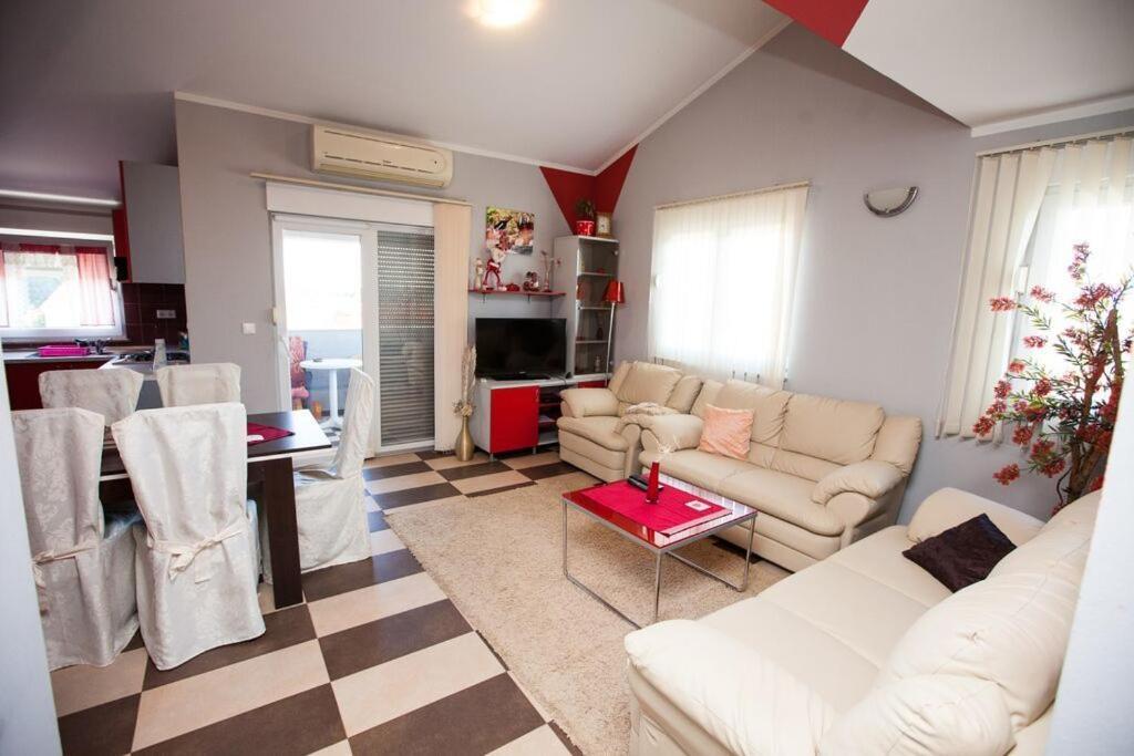 Apartments Saric Pula Extérieur photo