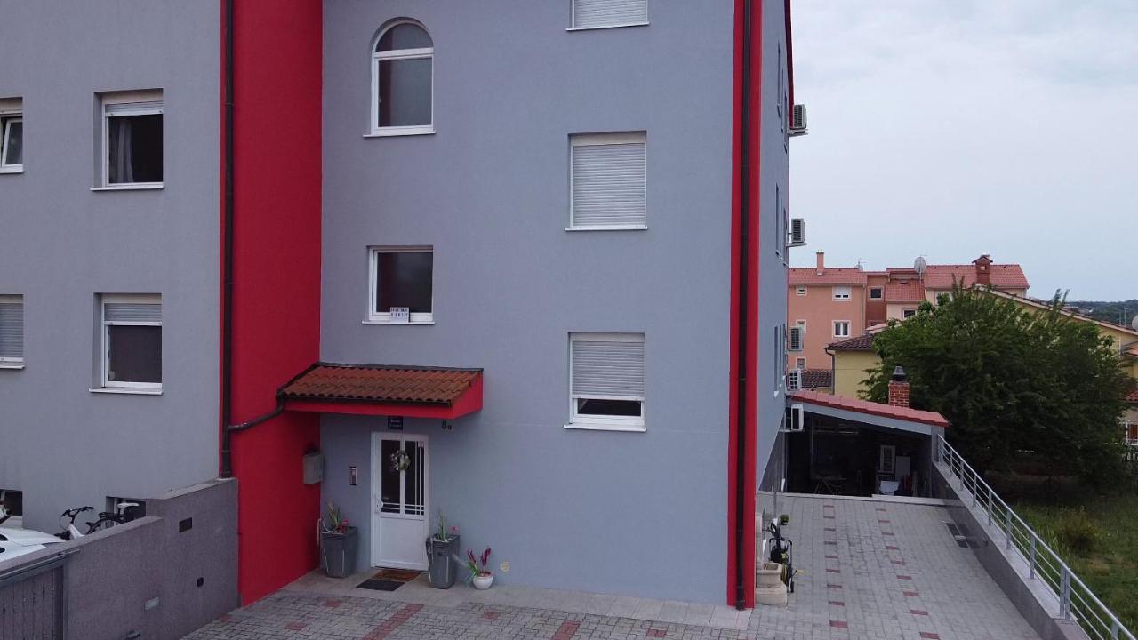 Apartments Saric Pula Extérieur photo